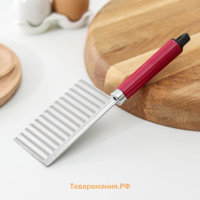 Нож для фигурной резки  «Вкус», 18.5×5.5 см, бордовый